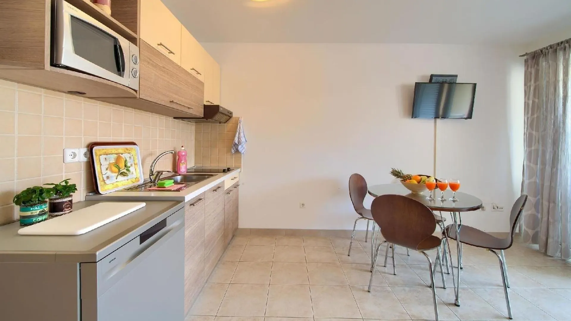 Appartement Mit Terrasse Silo  Apartment Silo (Krk)